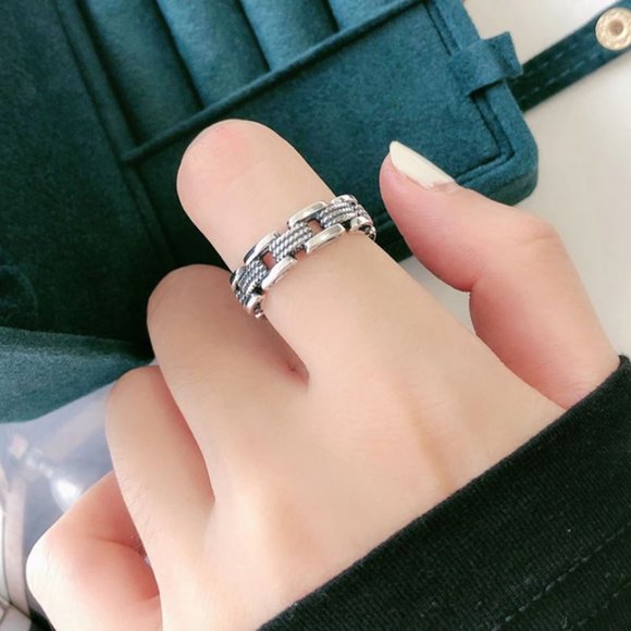 925 Sterling Silver Curb Chain Link Ring Dainty Minimalist Adjustable Ring - Picture 2 of 7